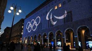 斯洛特：外界的议论影响了萨拉赫的情绪，每个人都会犯错